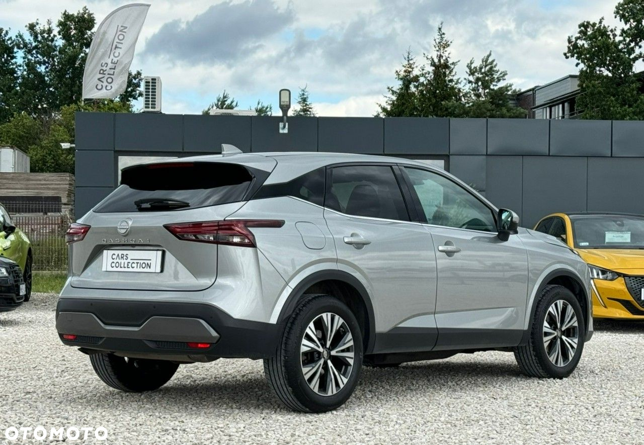 Nissan Qashqai 1.3 DIG-T N-Connecta - 4