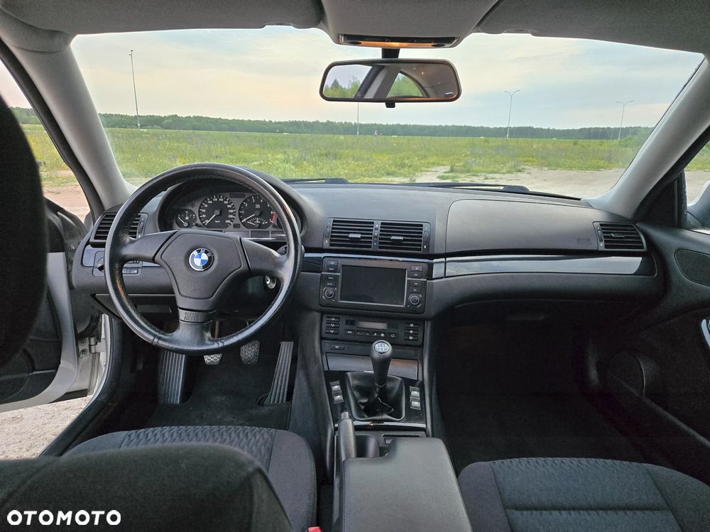 BMW Seria 3 323Ci - 9