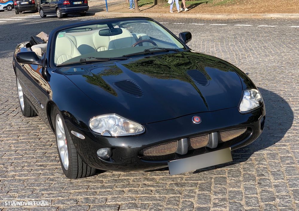 Jaguar XK XKR 4.0 Convertible - 13