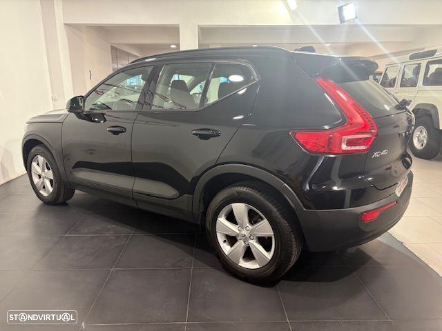 Volvo XC 40 1.5 T2 Plus Dark - 16