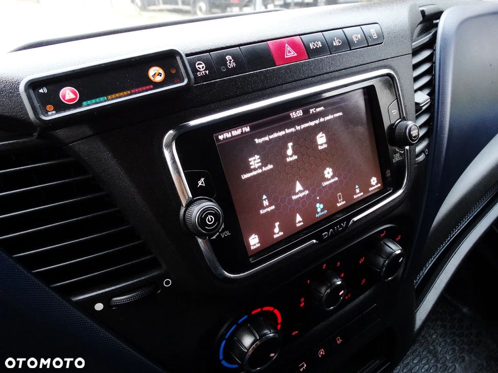 Iveco DAILY 35S14 140 PS 2020 KONTENER DHOLLANDIA MOŻLIWY KREDYT LEASING - 14