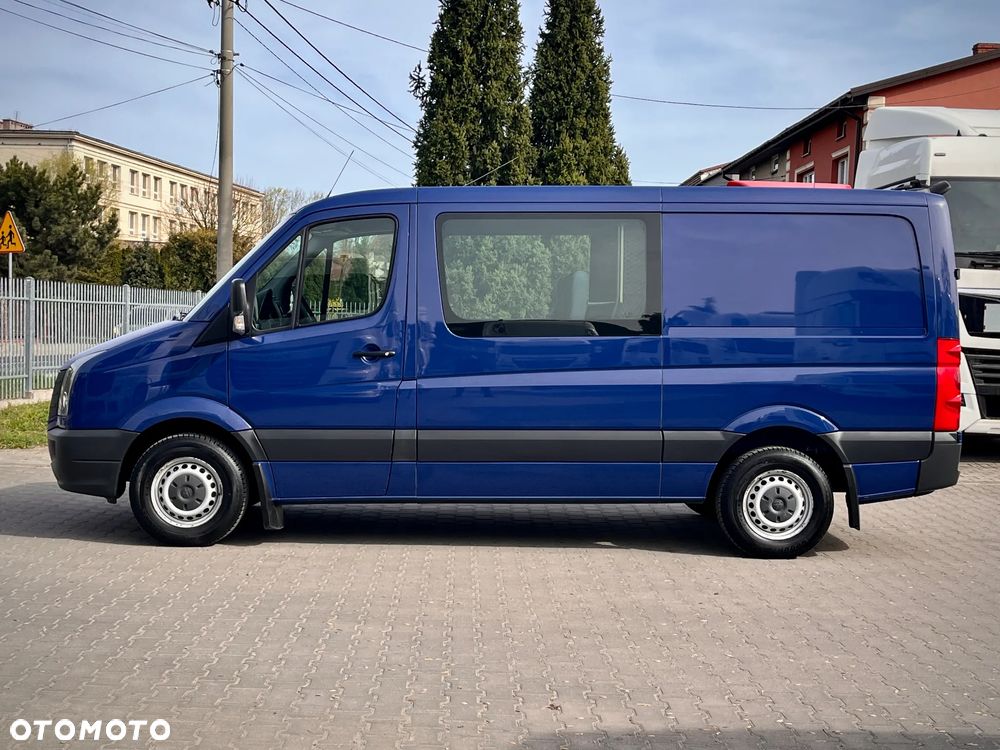 Volkswagen CRAFTER 7 OSÓB / SALON POLSKA / BEZWYPADKOWY / PIERWSZY WŁAŚCICIEL / 2.0 140KM ! ! - 3