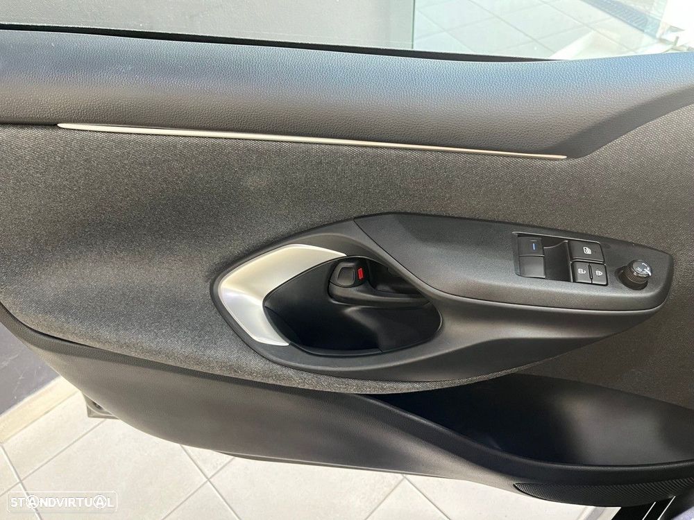 Toyota Yaris 1.0 VVT-i Comfort Plus - 20