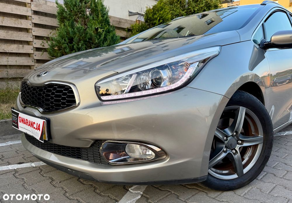 Kia Ceed 1.6 GDI Platinum Edition - 9