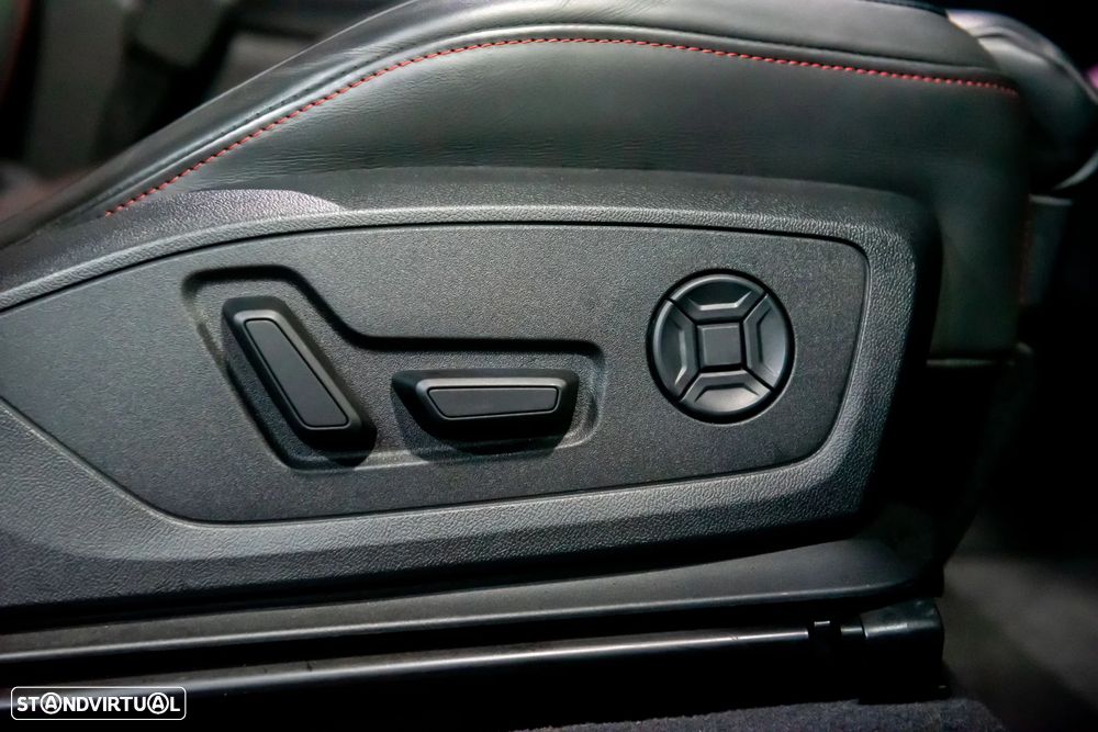 Audi RS Q3 Sportback 2.5 TFSI quattro S tronic - 33