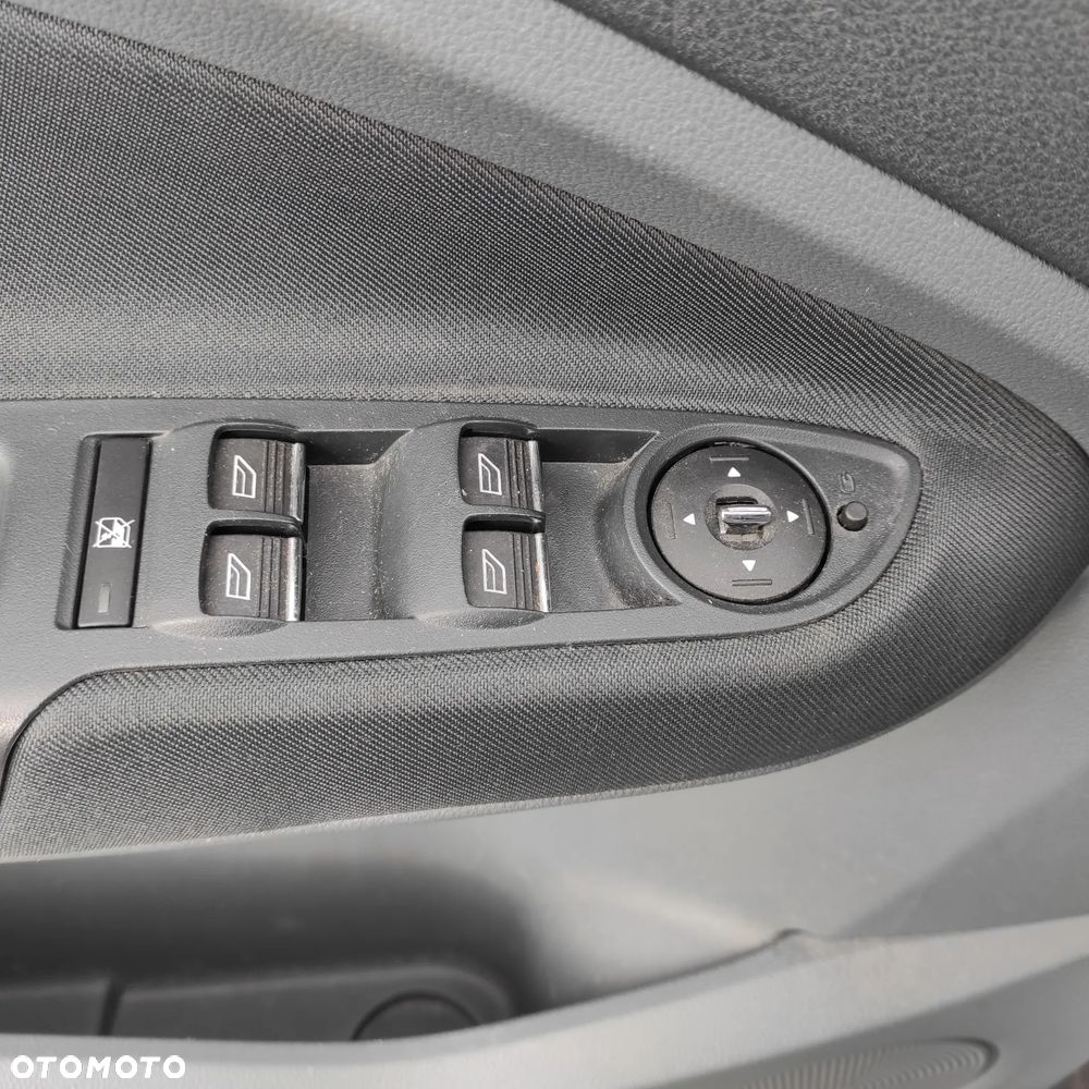 Ford C-MAX - 15