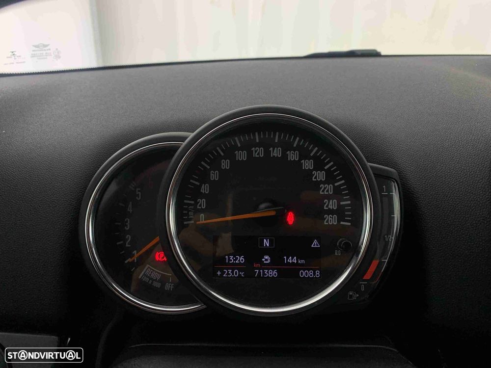 MINI Countryman One D - 7