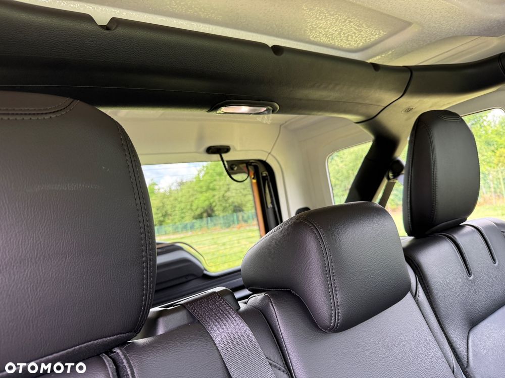 Jeep Wrangler - 11