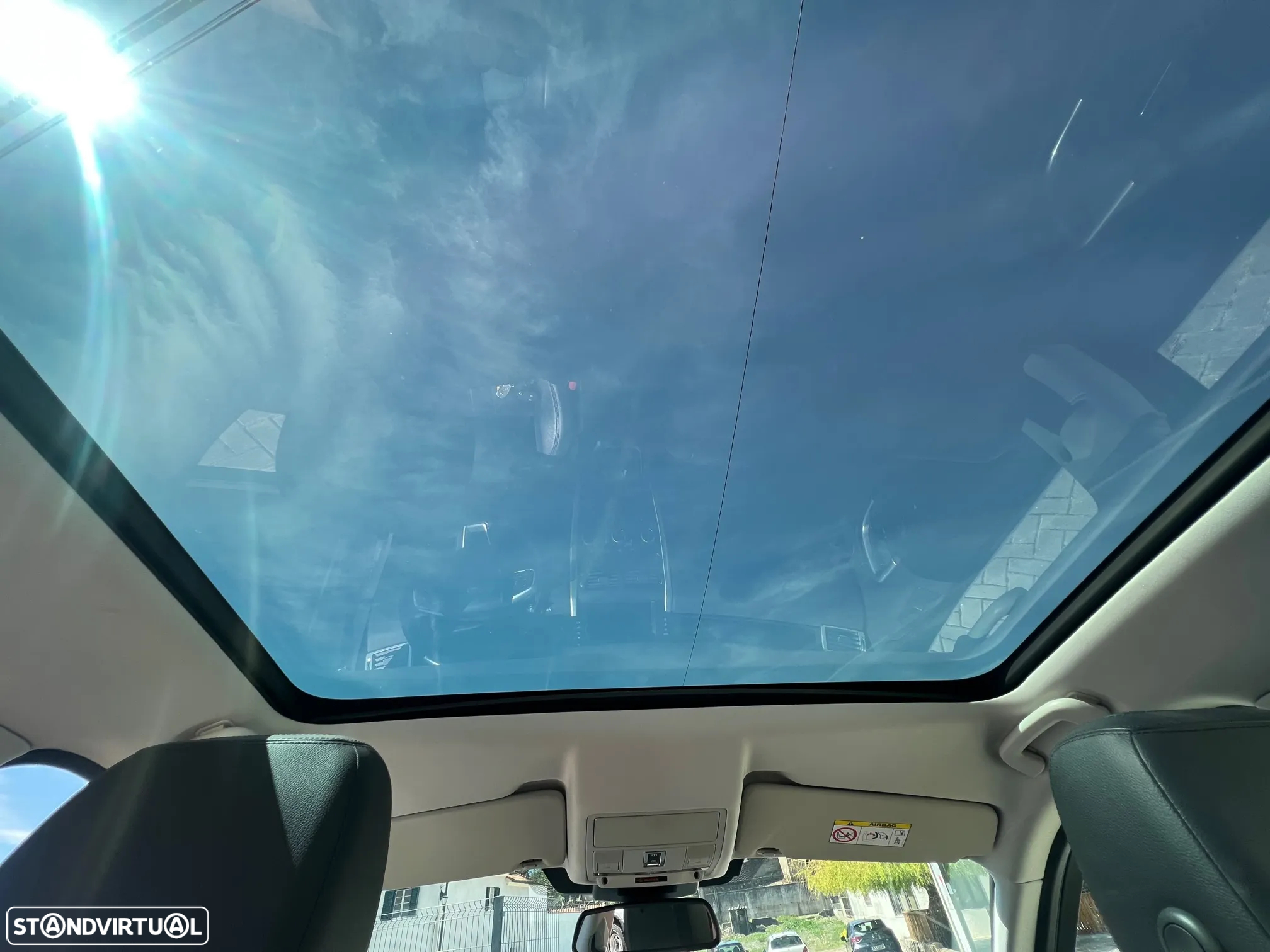 Land Rover Discovery Sport 2.0 eD4 HSE - 45