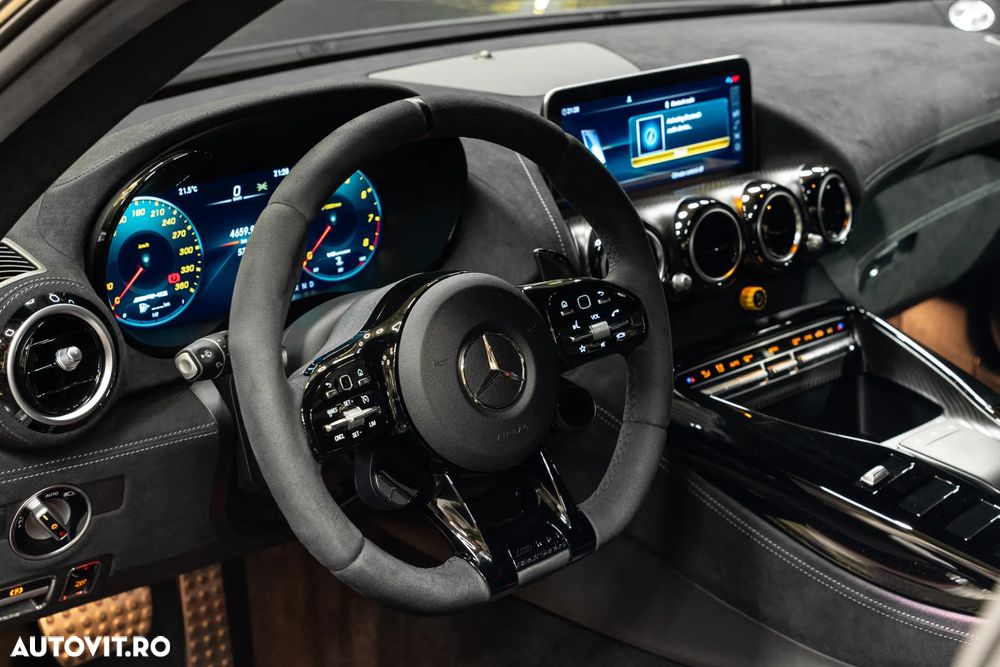 Mercedes-Benz AMG GT - 24
