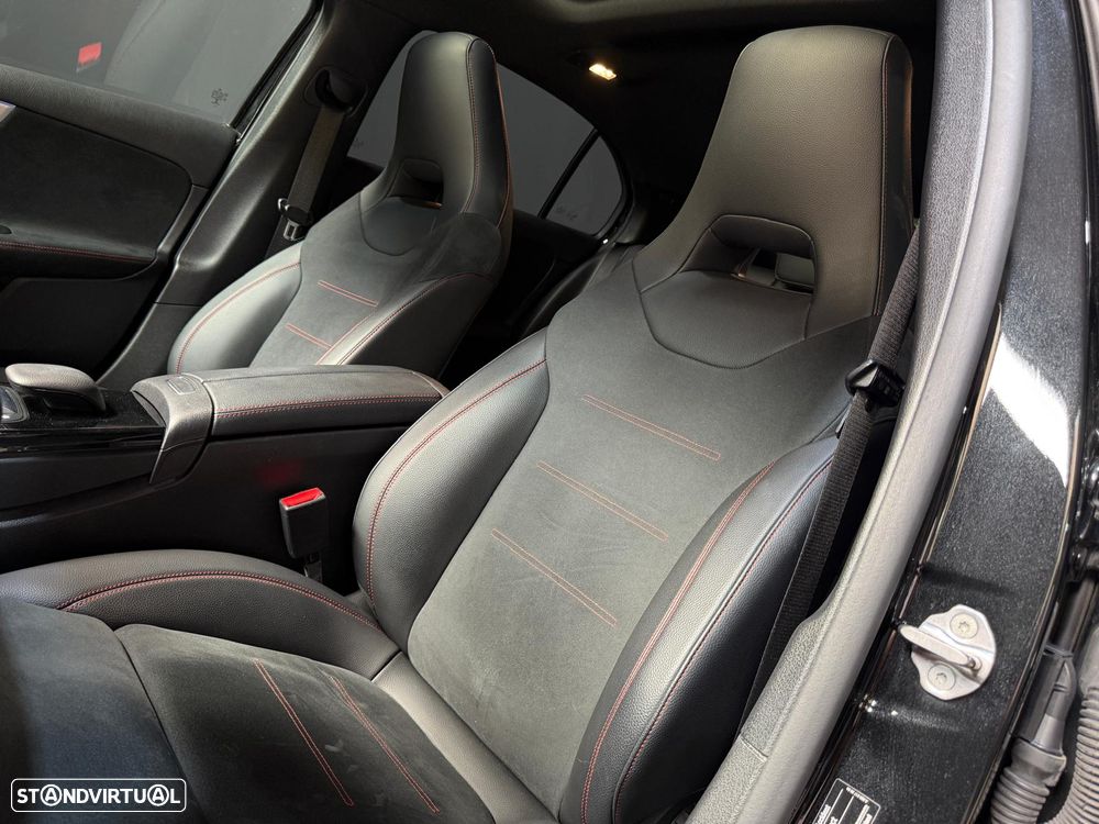 Mercedes-Benz A 250 e 8G-DCT AMG Line - 14