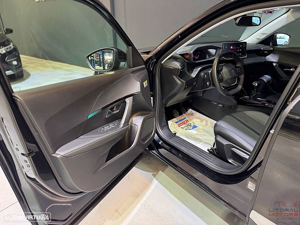 Peugeot 2008 1.2 PureTech Allure Pack - 14