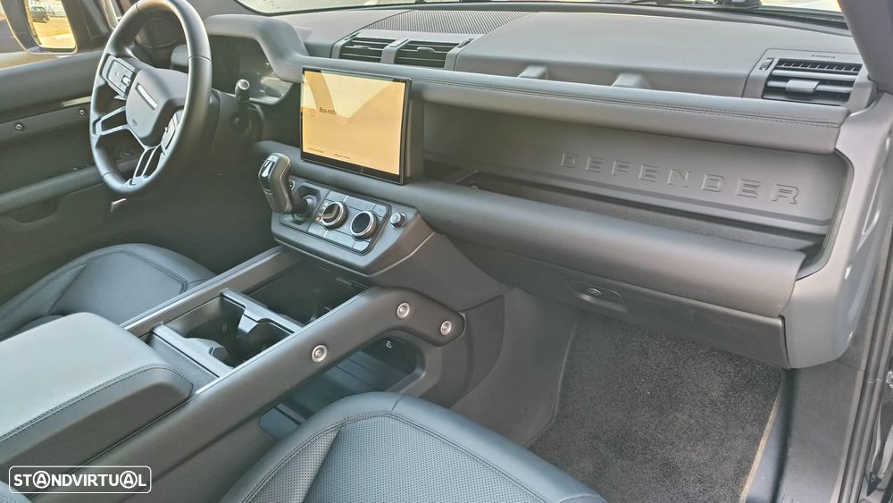 Land Rover Defender 2.0 P300e 110 AWD X-Dynamic SE - 8