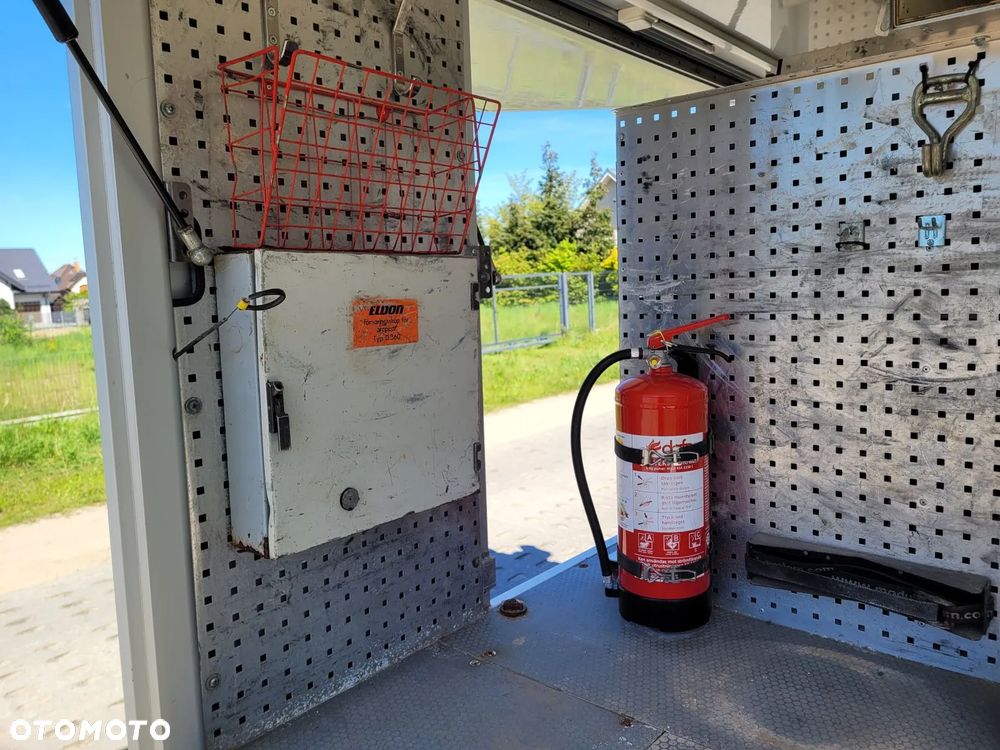 Ford Ranger XLT - 15