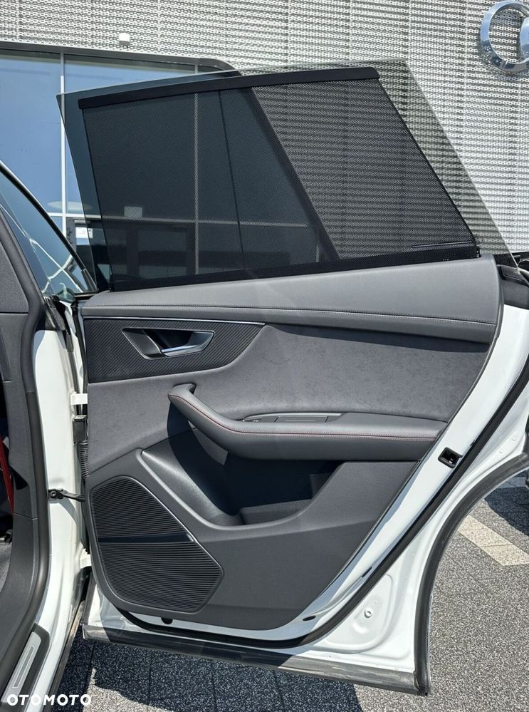 Audi Q8 - 23