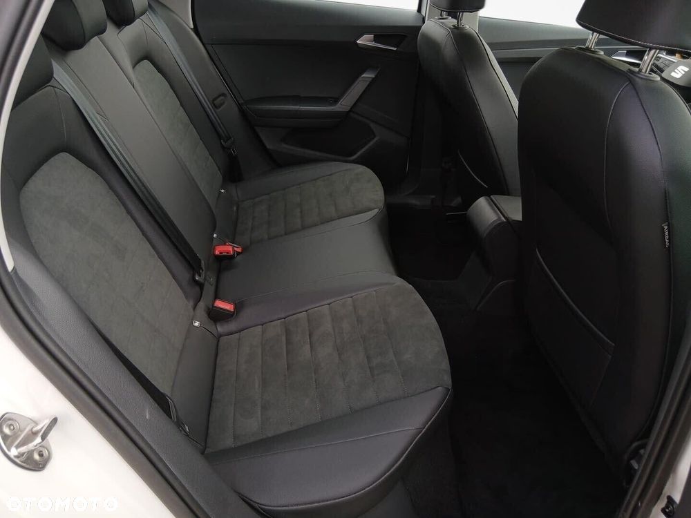 Seat Arona 1.0 TSI Style S&S DSG - 18