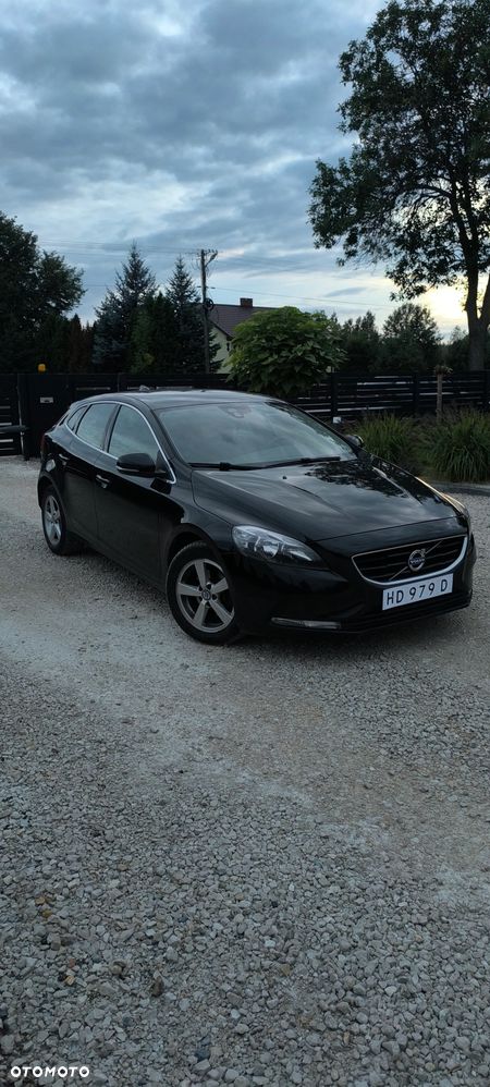 Volvo V40 - 2