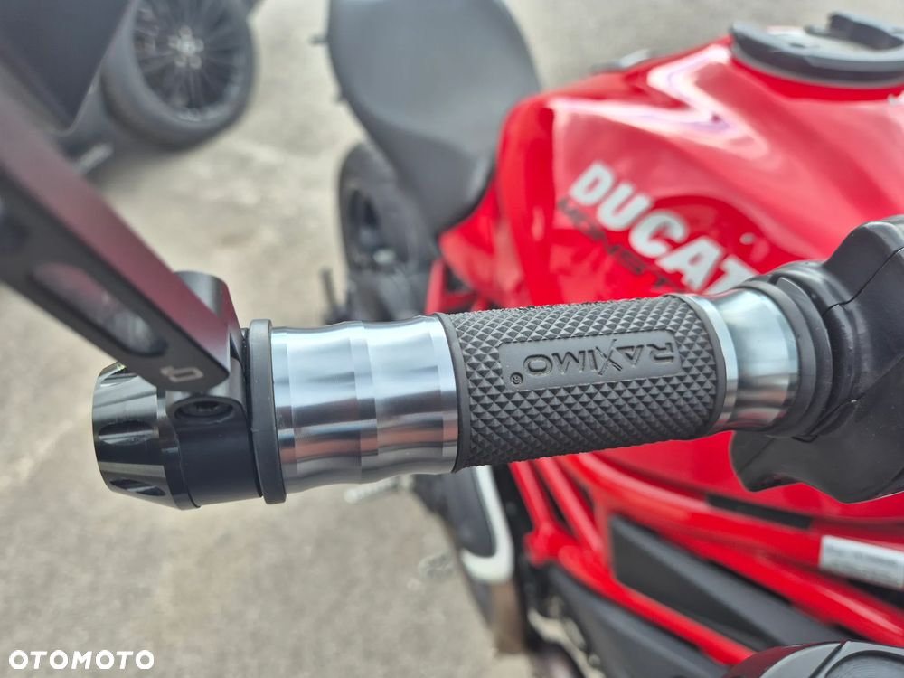 Ducati Monster - 29