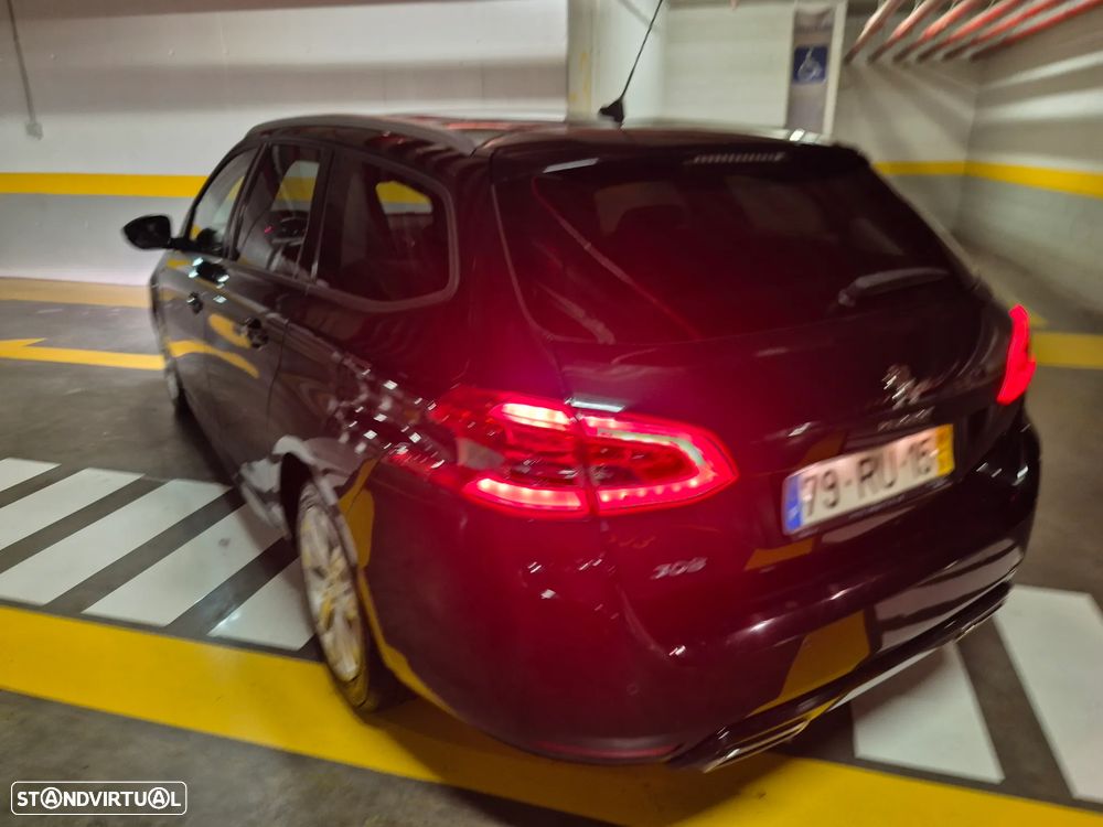Peugeot 308 SW 1.6 BlueHDi Style - 22