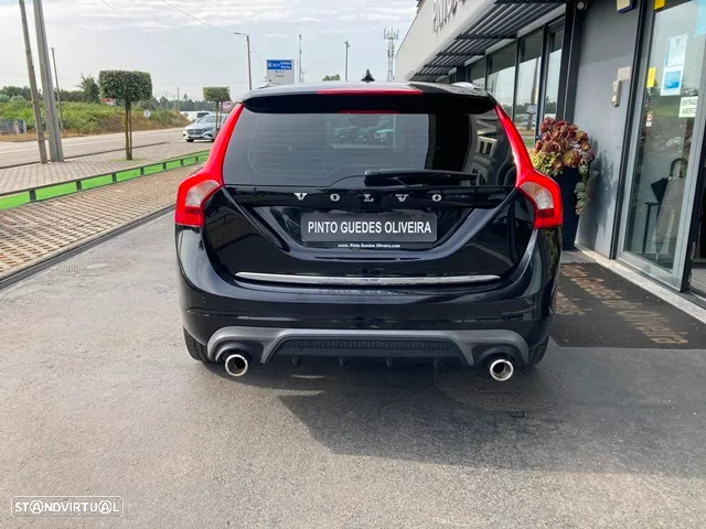 Volvo V60 2.4 D6 R-Design AWD Phev - 8