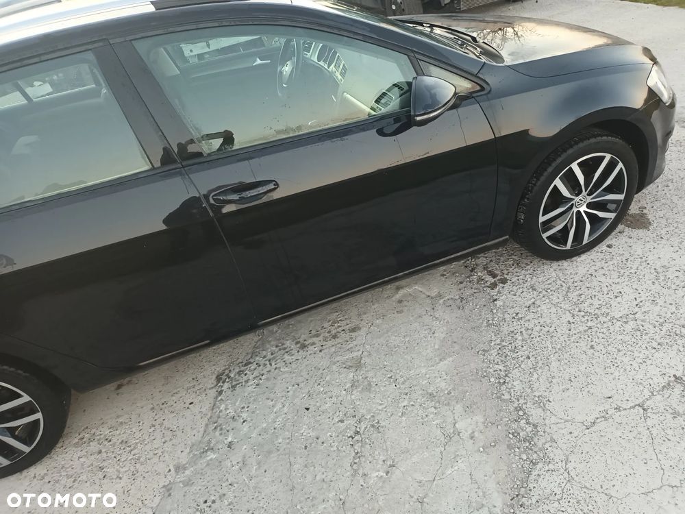 Volkswagen Golf 2.0 BlueTDI DSG Comfortline - 5
