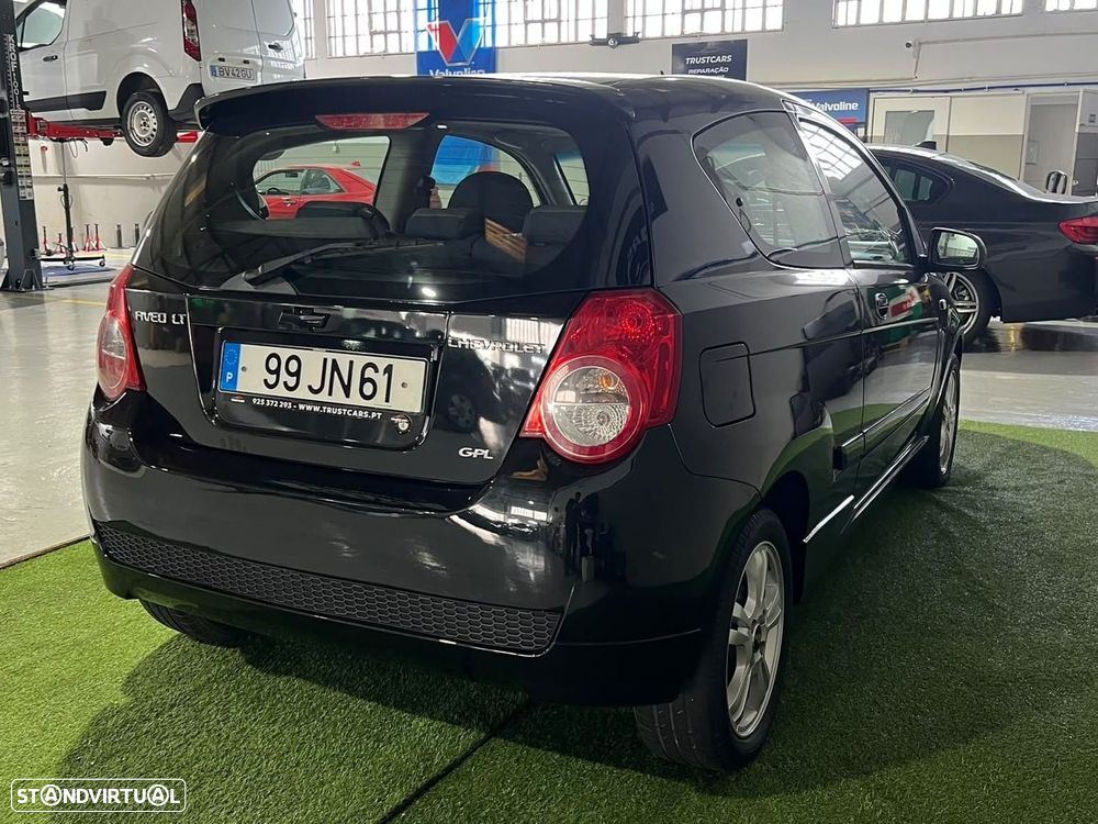 Chevrolet Aveo - 5