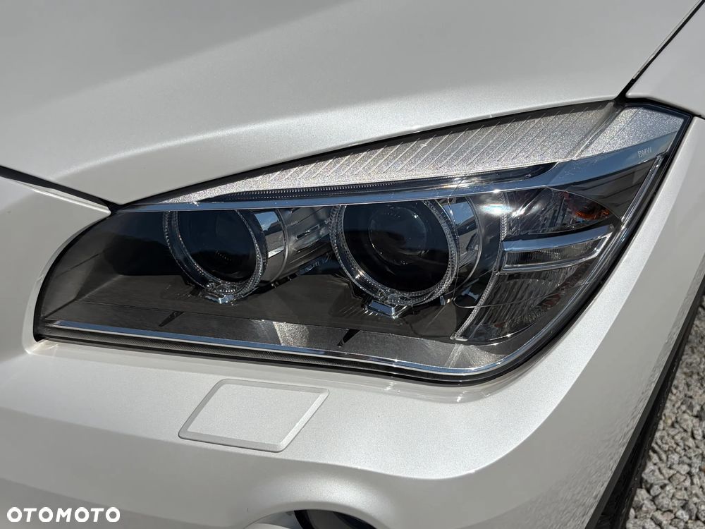 BMW X1 xDrive18d Sport Line - 24