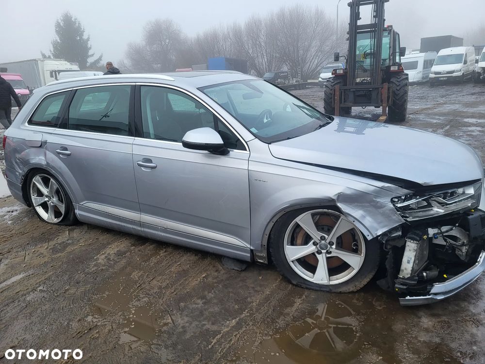 Audi Q7 - 5