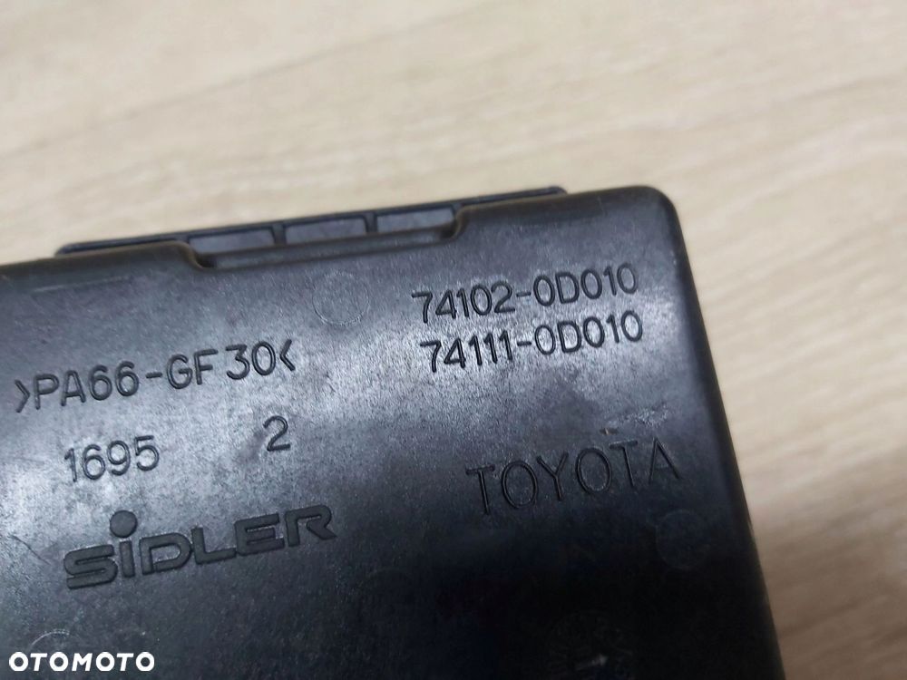 Toyota Yaris I popielniczka czysta - 5