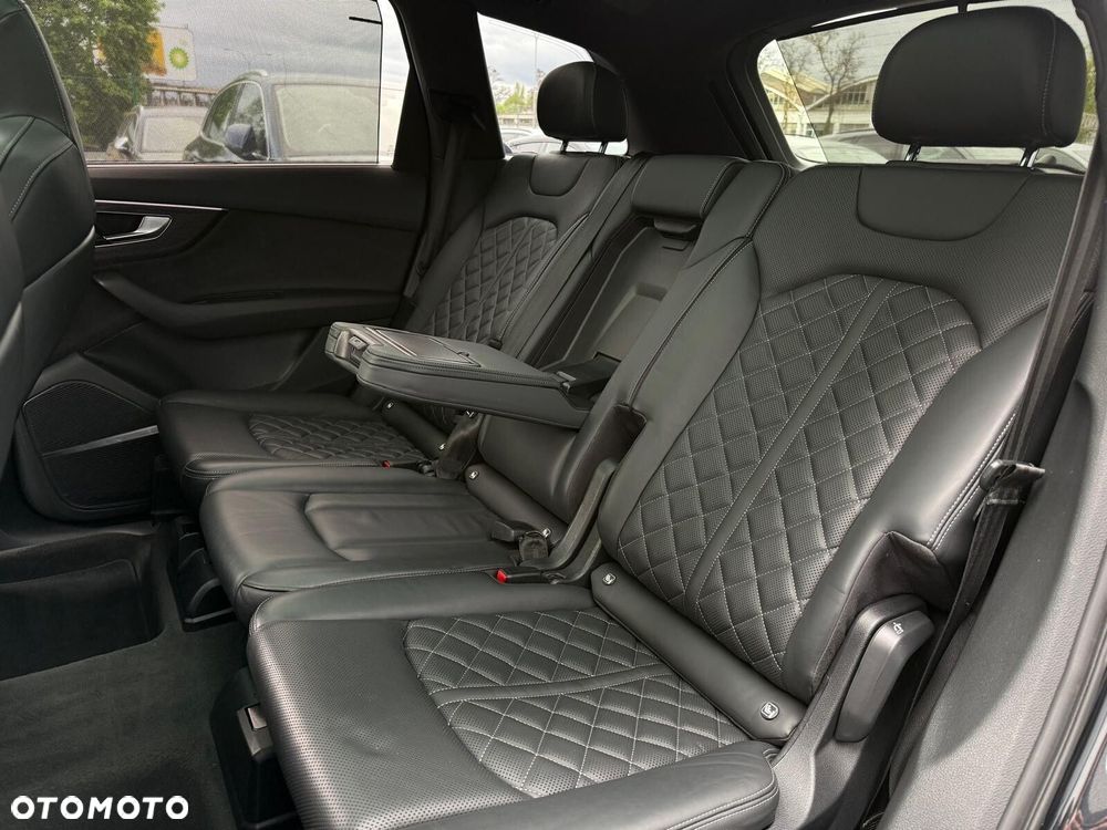 Audi SQ7 TFSI Quattro Tiptronic - 25