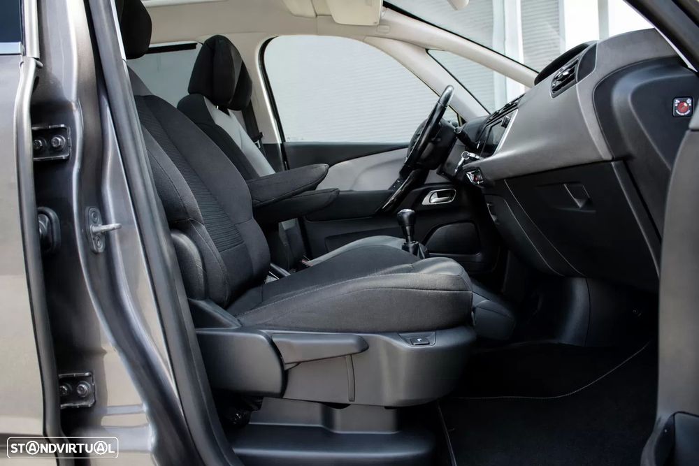 Citroën C4 Picasso 1.6 BlueHDi Intensive - 28