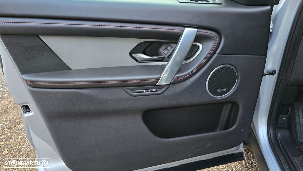 Land Rover Discovery Sport - 7