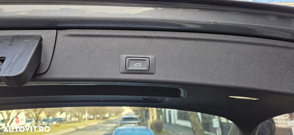 Audi A4 2.0 TDI S tronic - 23