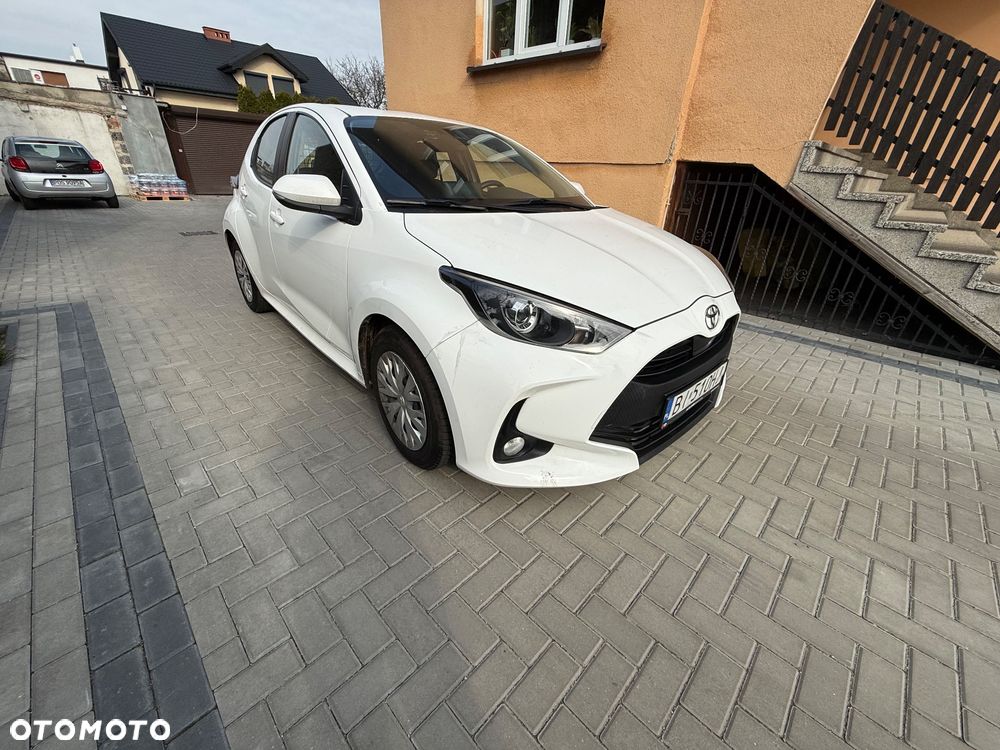 Toyota Yaris - 16