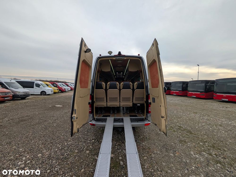 Mercedes-Benz Sprinter 519 - 7