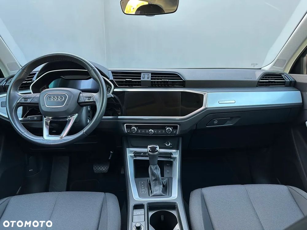 Audi Q3 35 TFSI Advanced S tronic - 28