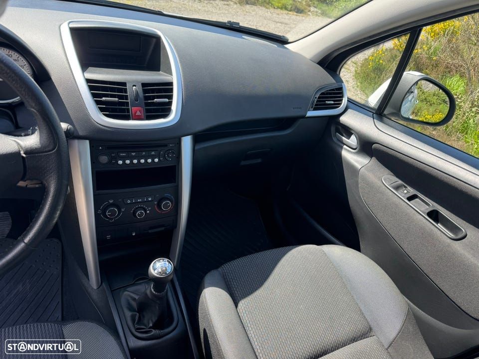 Peugeot 207 1.6 HDi Sport - 6
