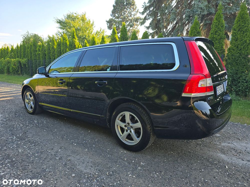 Volvo V70 D3 Kinetic - 13