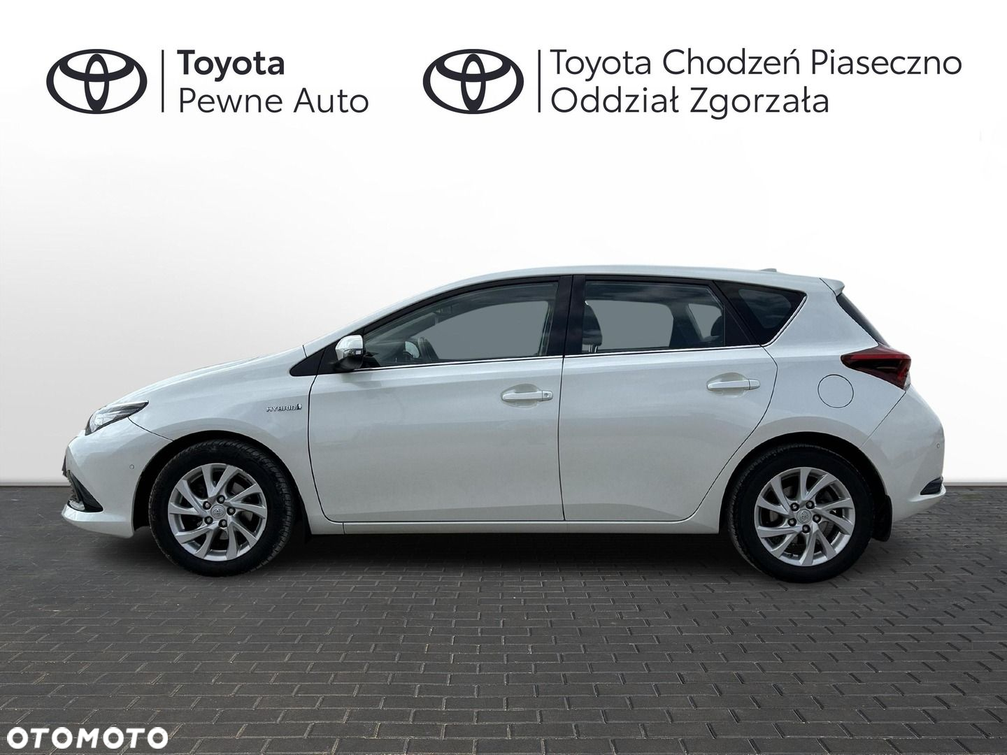 Toyota Auris Hybrid 135 Premium - 4