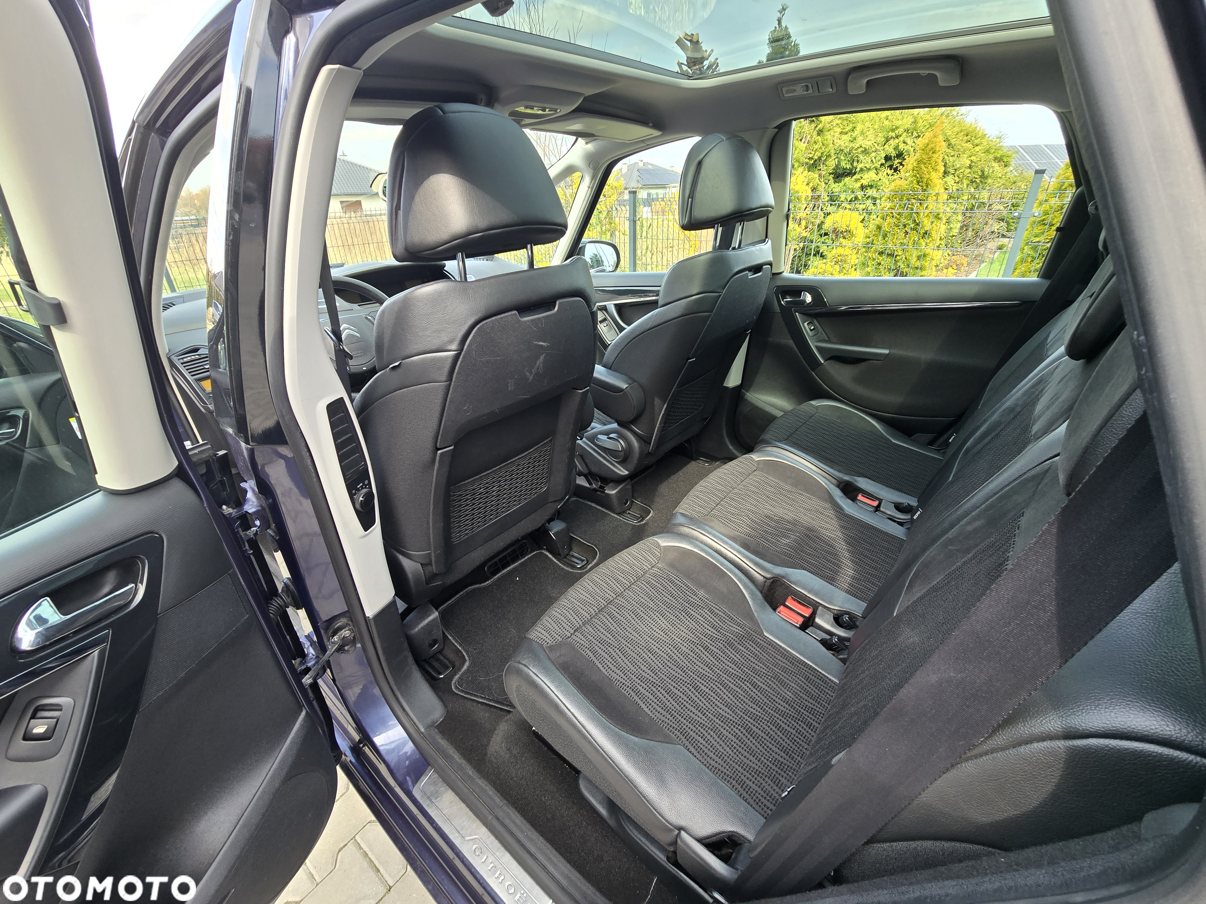Citroën C4 Picasso 1.6 HDi FAP Exclusive - 10