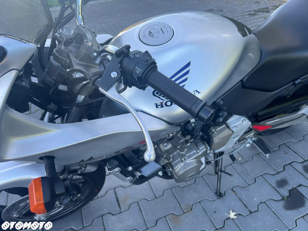 Honda Hornet - 13