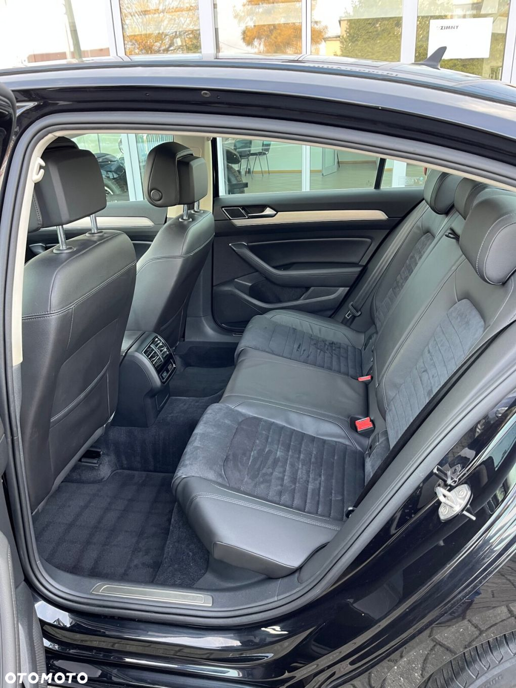 Volkswagen Passat 1.8 TSI BMT Highline DSG - 11