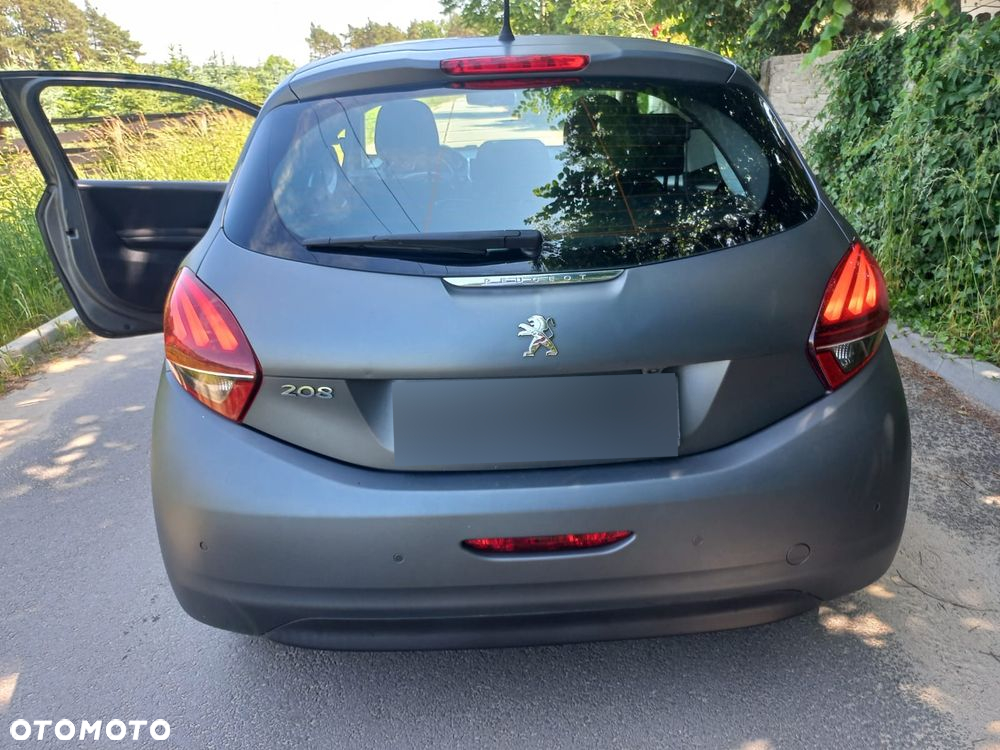 Peugeot 208 - 7