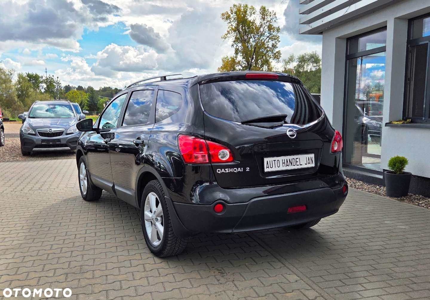 Nissan Qashqai+2 - 4