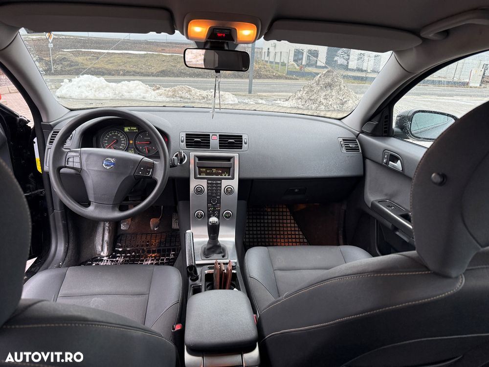 Volvo S40 1.6 D Momentum - 3