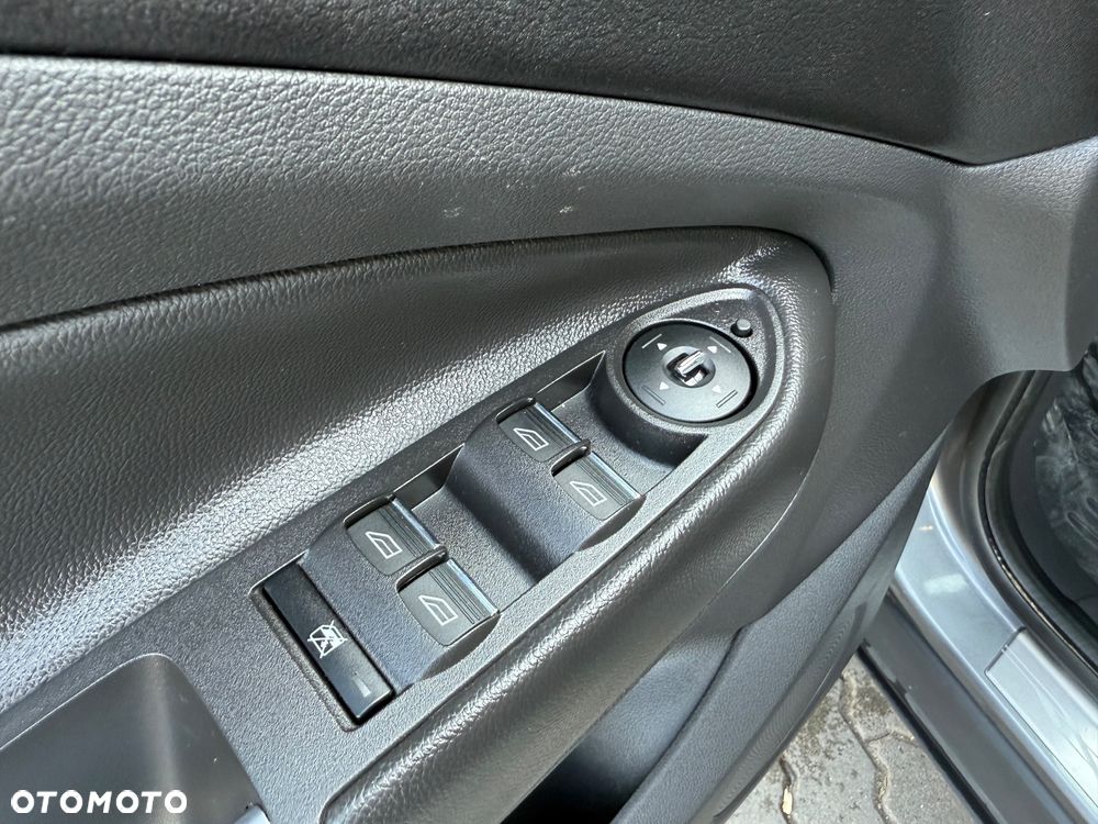 Ford Kuga 2.0 TDCi 4x4 Individual - 21