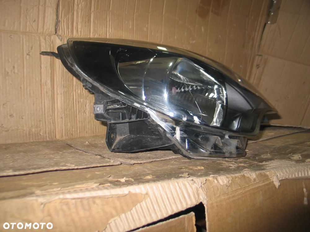 lampa przod renault twingo 2 II lift 12-14r. oryginal europa - 6