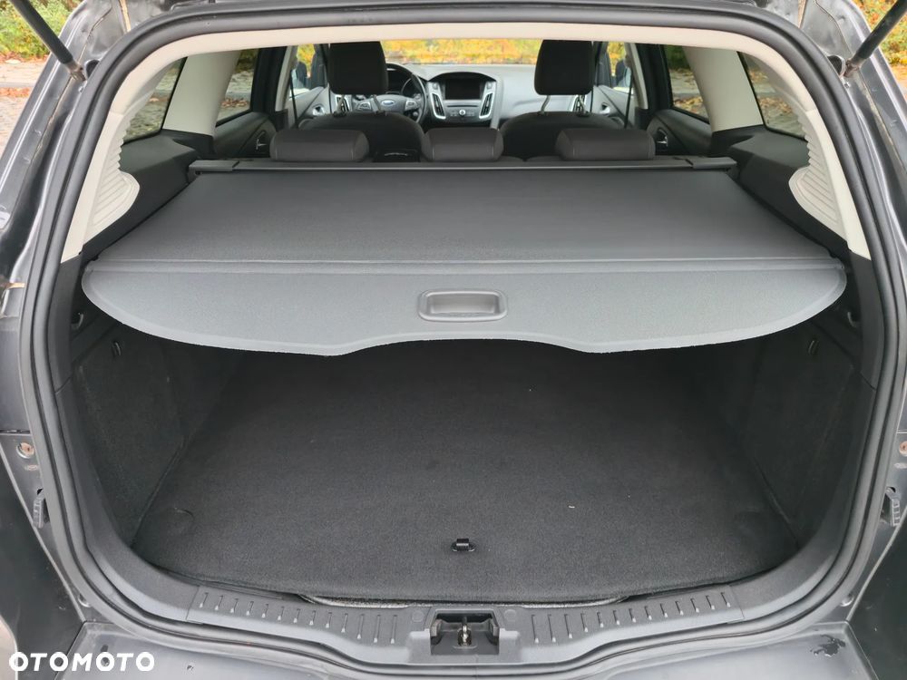Ford Focus - 22