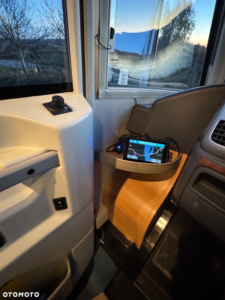 Burstner i660 ELEGANCE - 25