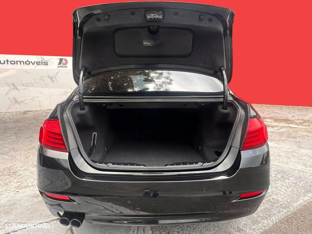 BMW 520 d Line Luxury Auto - 14